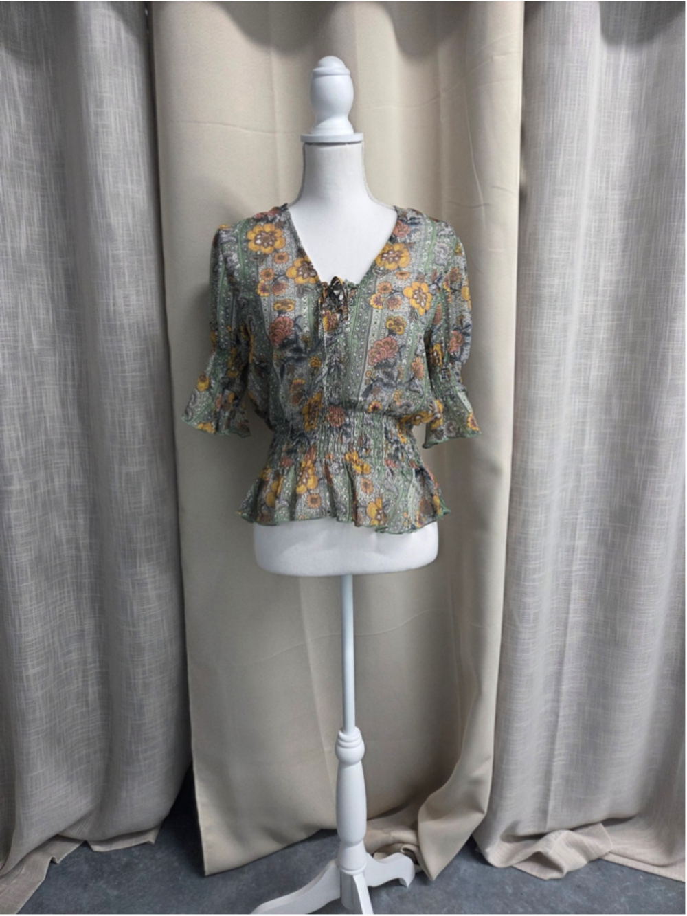 Wildflower Apparel Floral Sheer Blouse Size M 70s Vintage Fairycore Cottagecore
